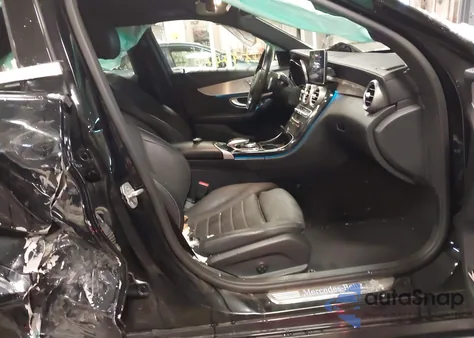 2015 Mercedes-Benz C 300 Sport 4Matic из США, поврежденный, VIN 55SWF4KB7FU022245